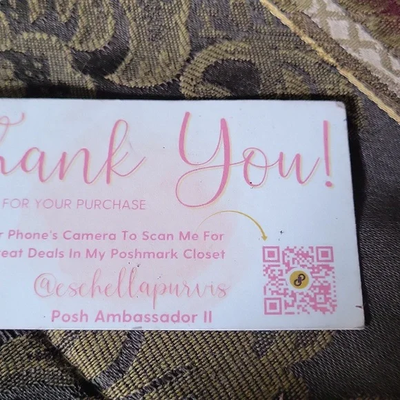 My new card thanks sellersmerch xo 🤗 - Picture 2 of 3